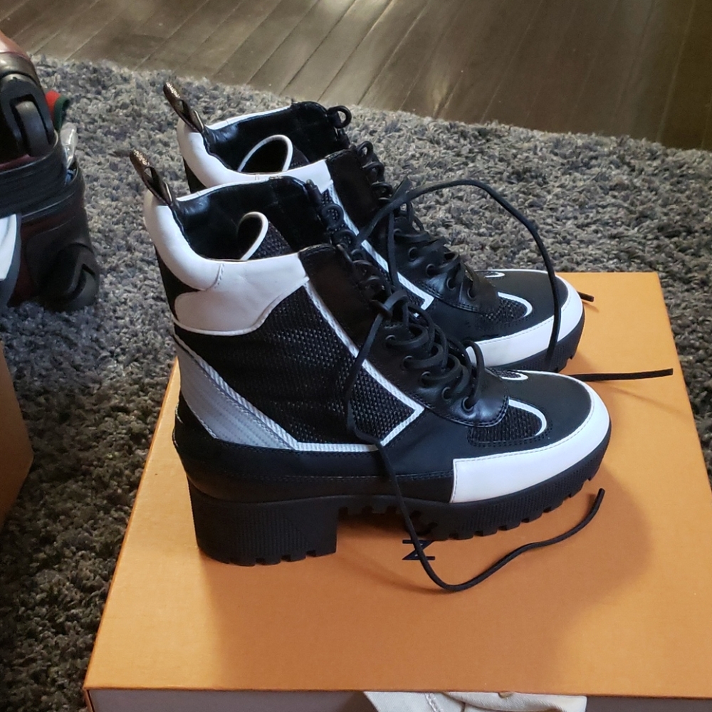 Louise Vuitton boots